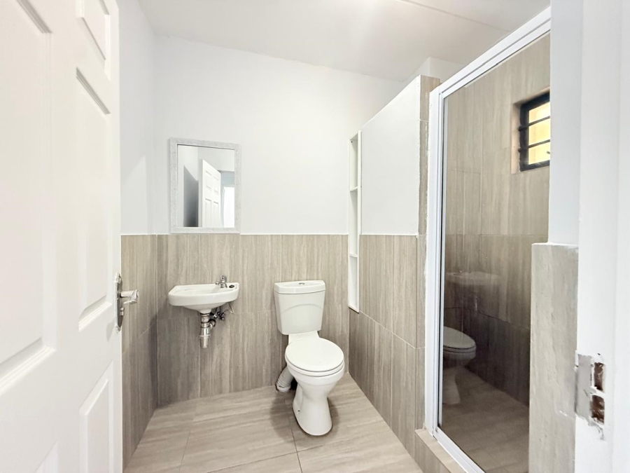 To Let 2 Bedroom Property for Rent in Parklands North Western Cape